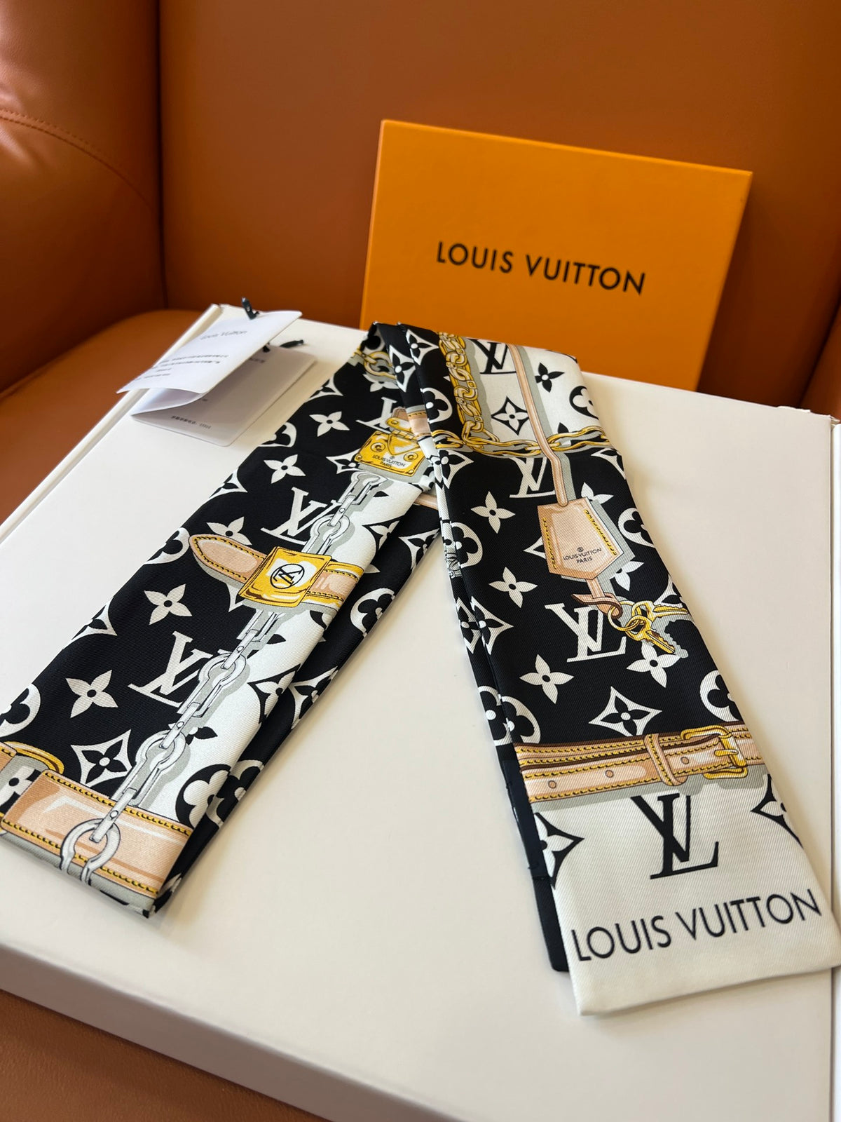 155NE92W Popular Silk Scarve