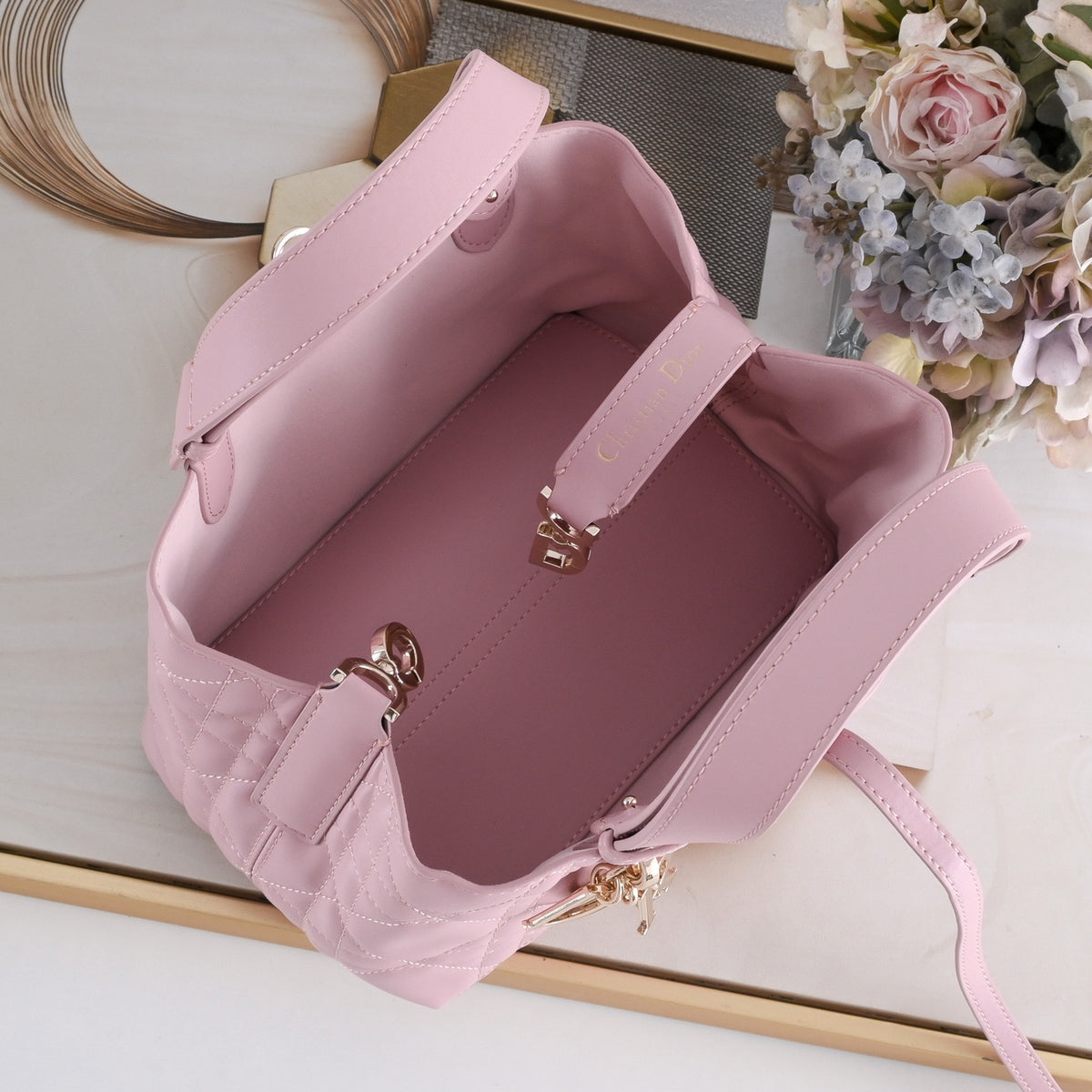 B1R76D40 Fashion leather bag