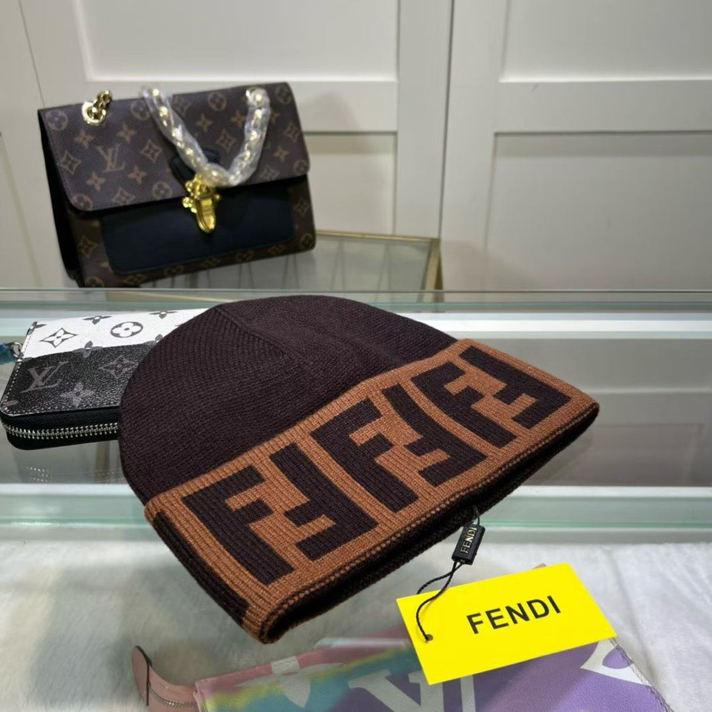 M1R86F79 Fashion hats