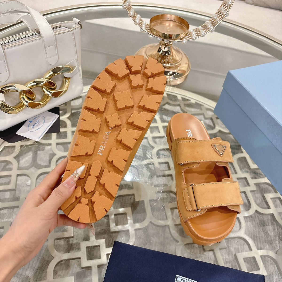 Z2P36P37 Popular high-quality leather Shoes