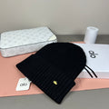 M1R96A28 Fashion hats