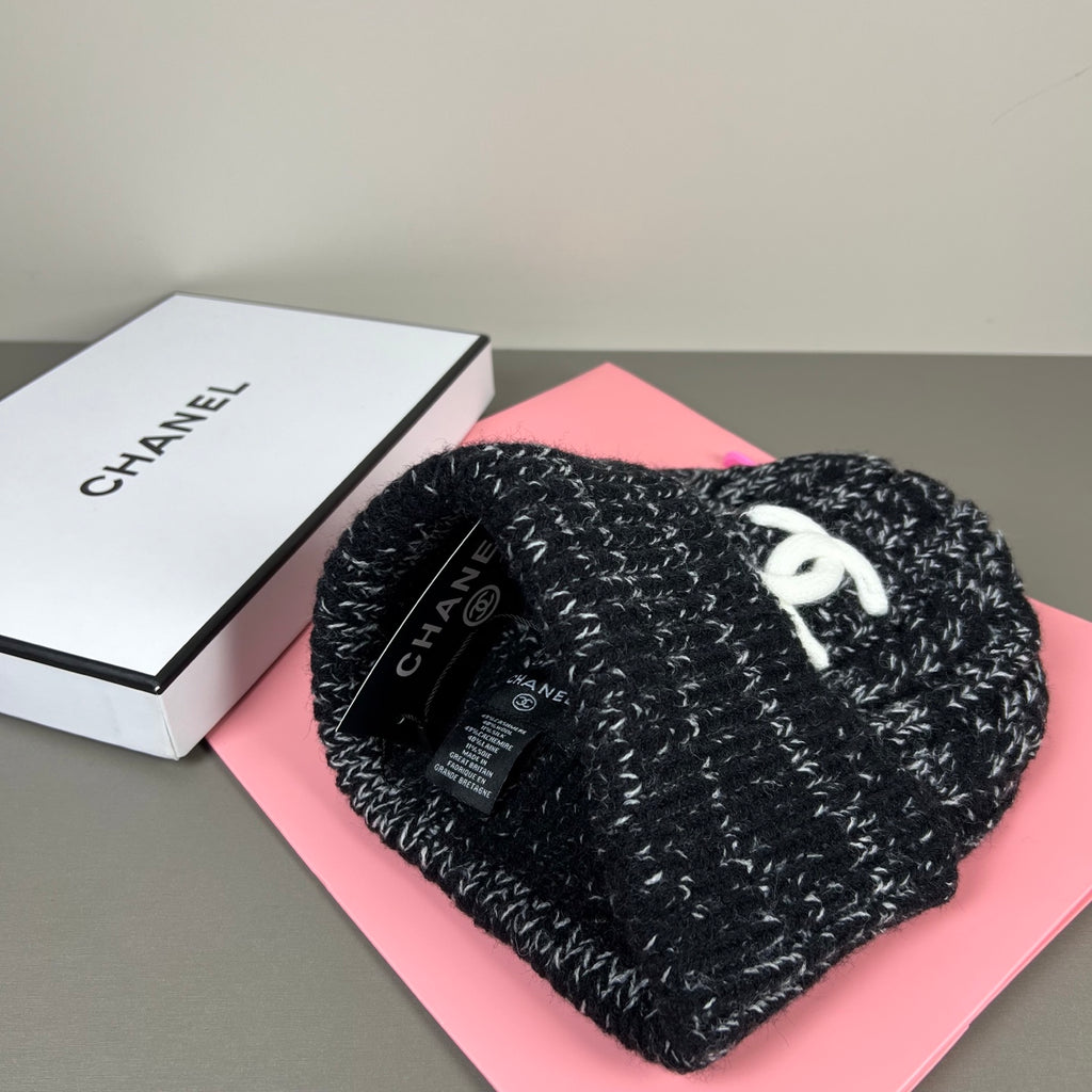 M1R86C7 Fashion hats