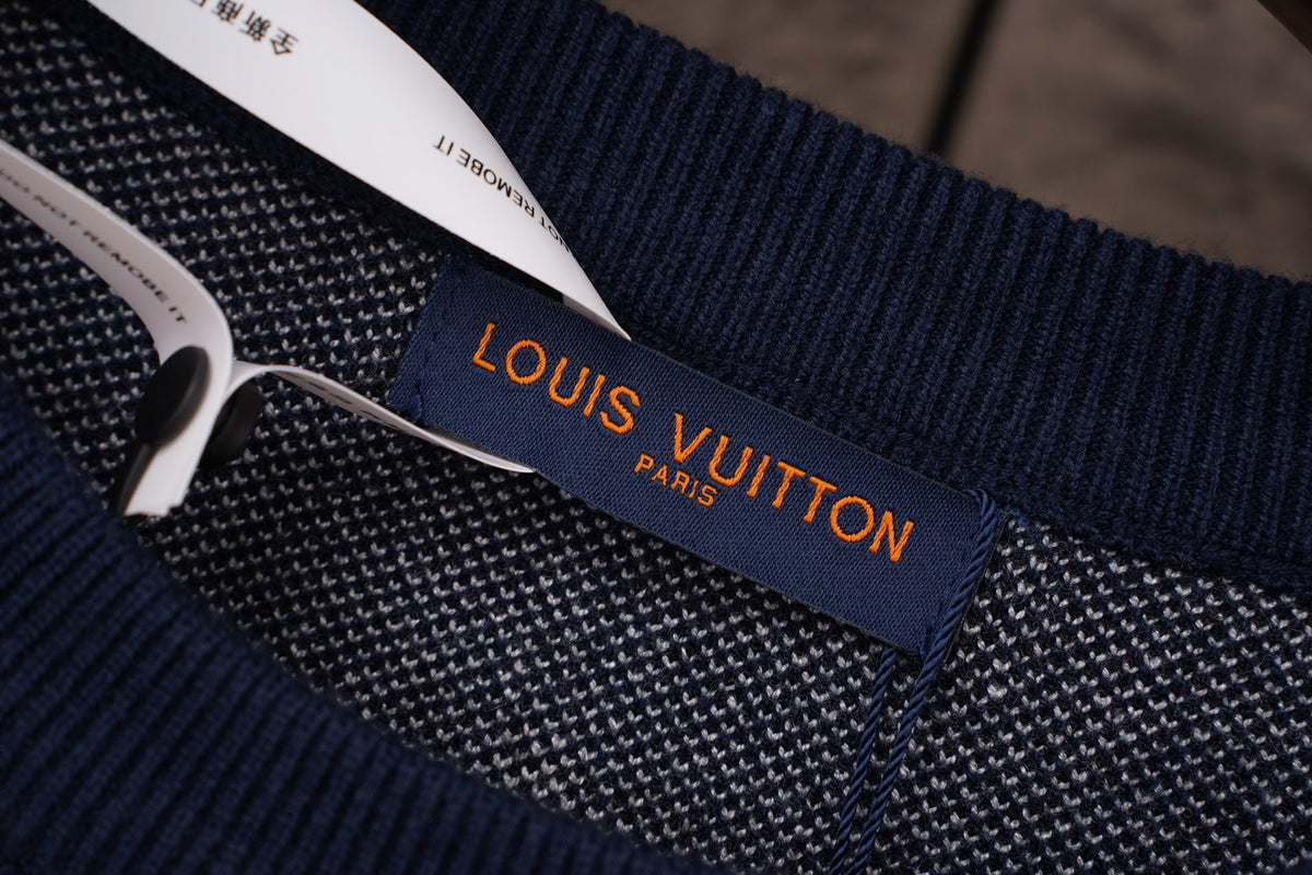 U1R106E12 Fashion Sweaters