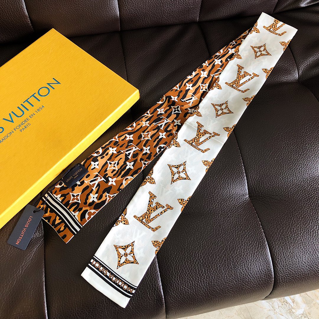 W1N86E3 Fashion Silk Scarve