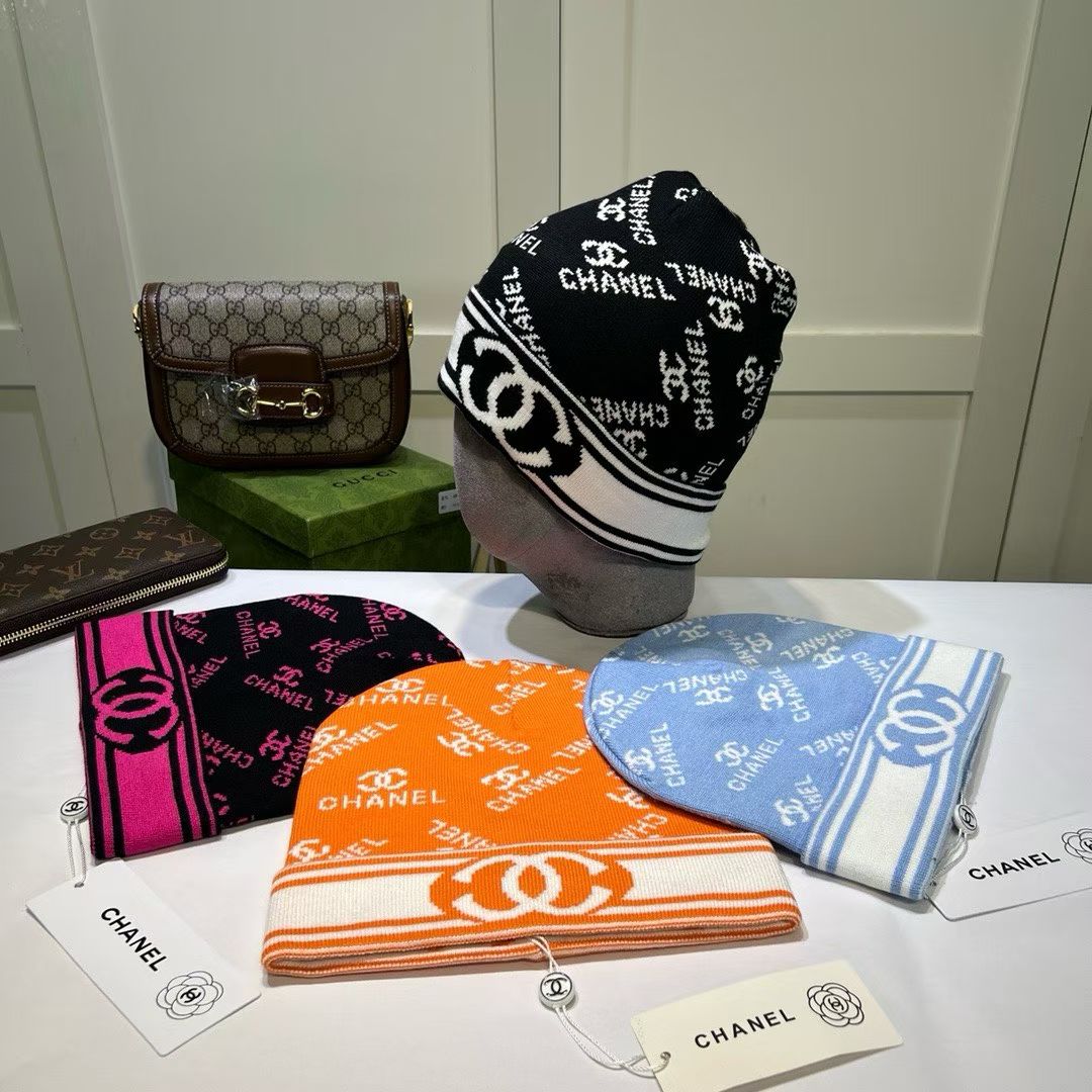 M1R86C54 Fashion hats