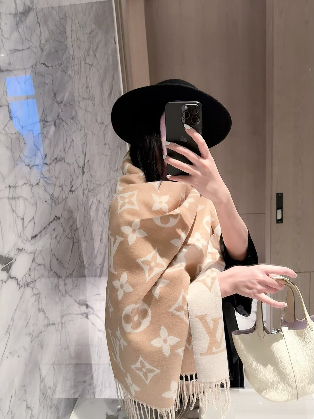 W1R96E126 Fashion Winter Scarves