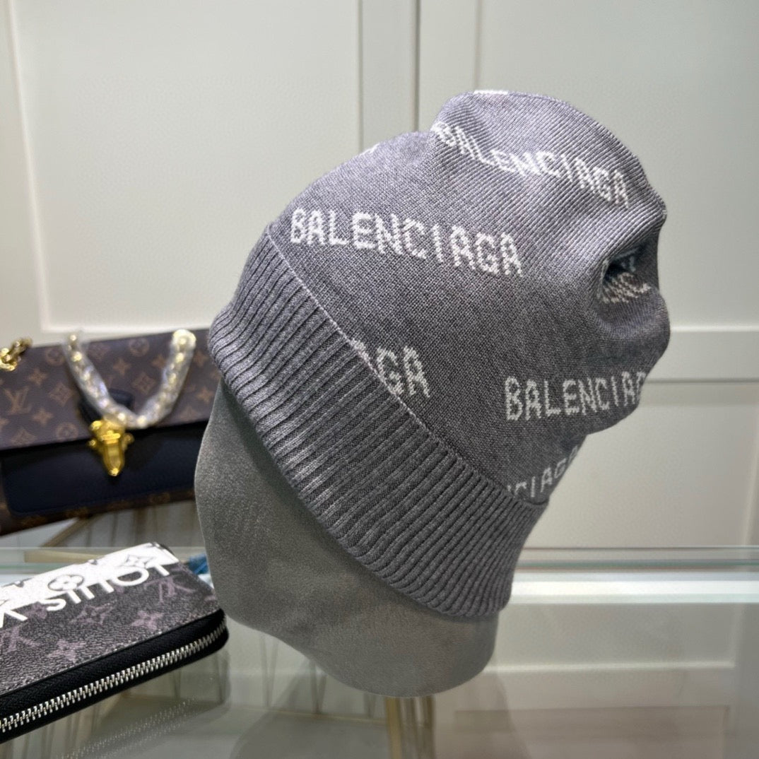 M1R86J98 Fashion hats