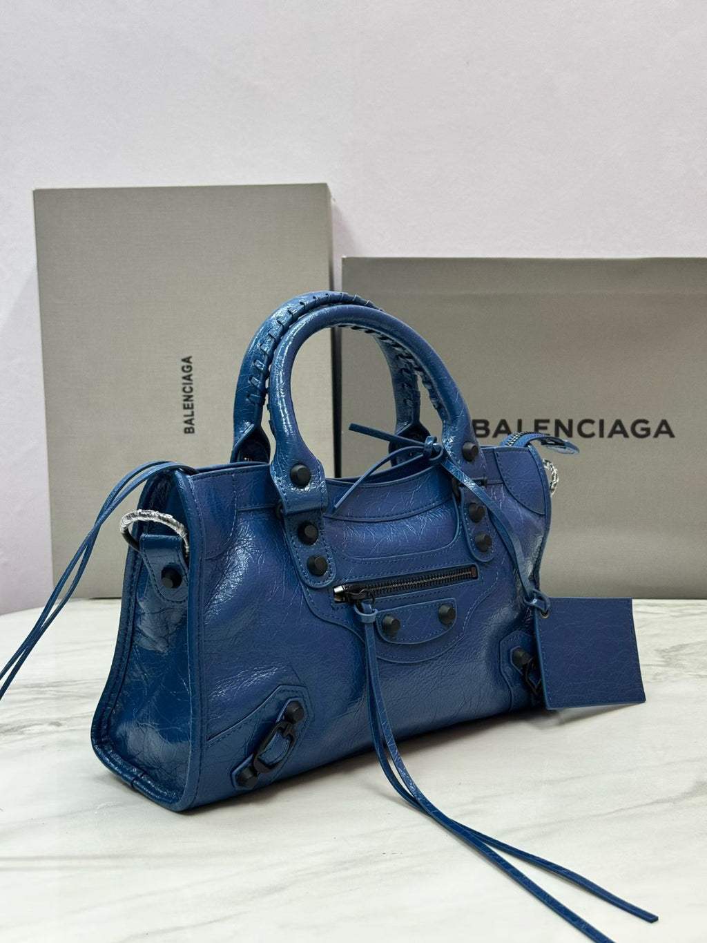 B1R96J3 Popular leather bag