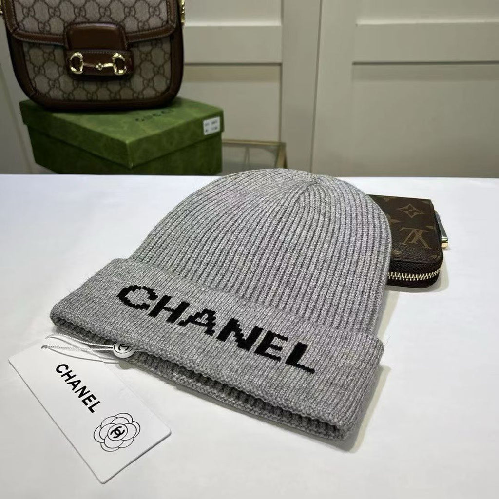 M1R86C36 Fashion hats