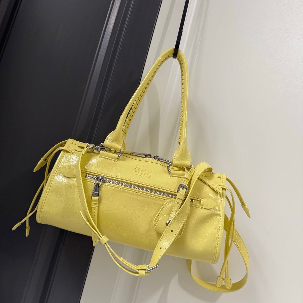 B1R76A21 Fashion leather bag
