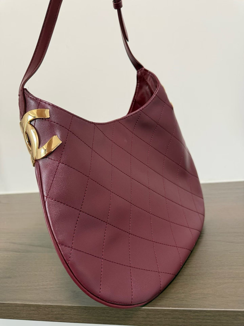 B1N96C47 Popular leather bag