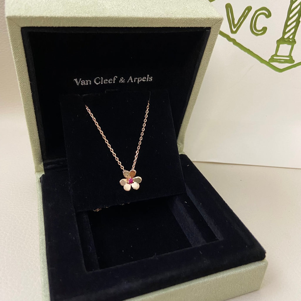 55QVA251X Popular Necklace.Bracelet