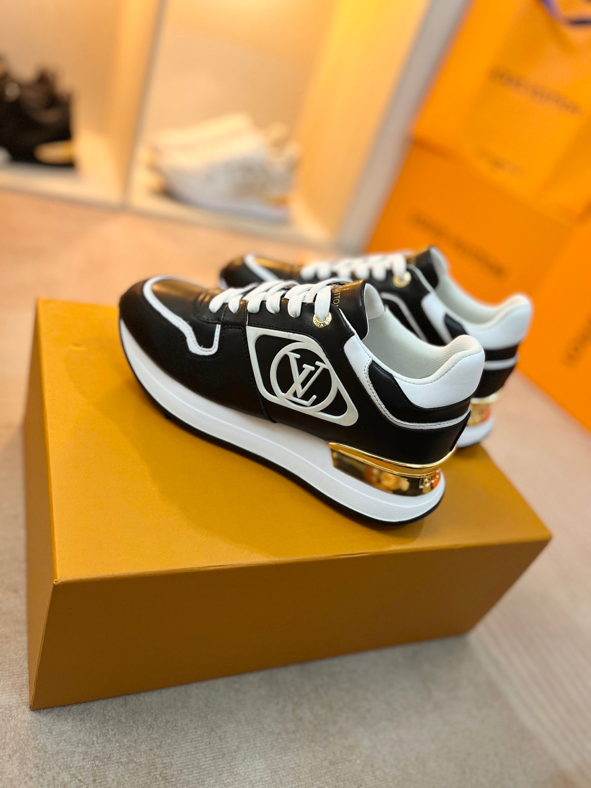 236PE59Z Popular high-quality leather Shoes