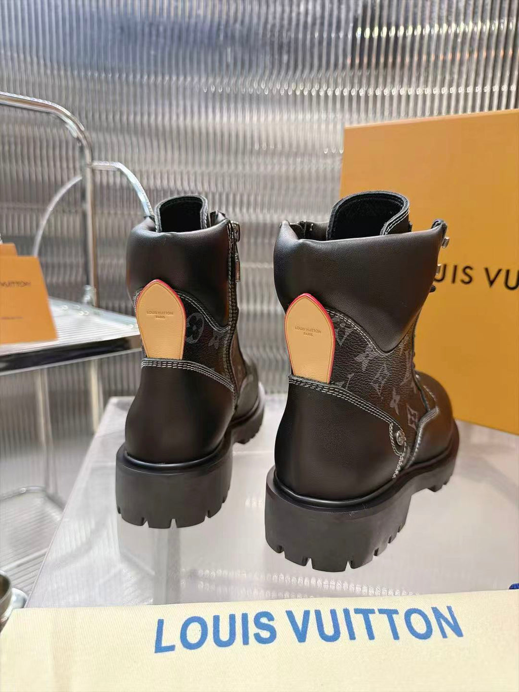 Z2P96E2 Popular high-quality leather shoes