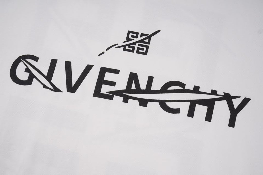 U1R86GV8 Fashion T-shirts