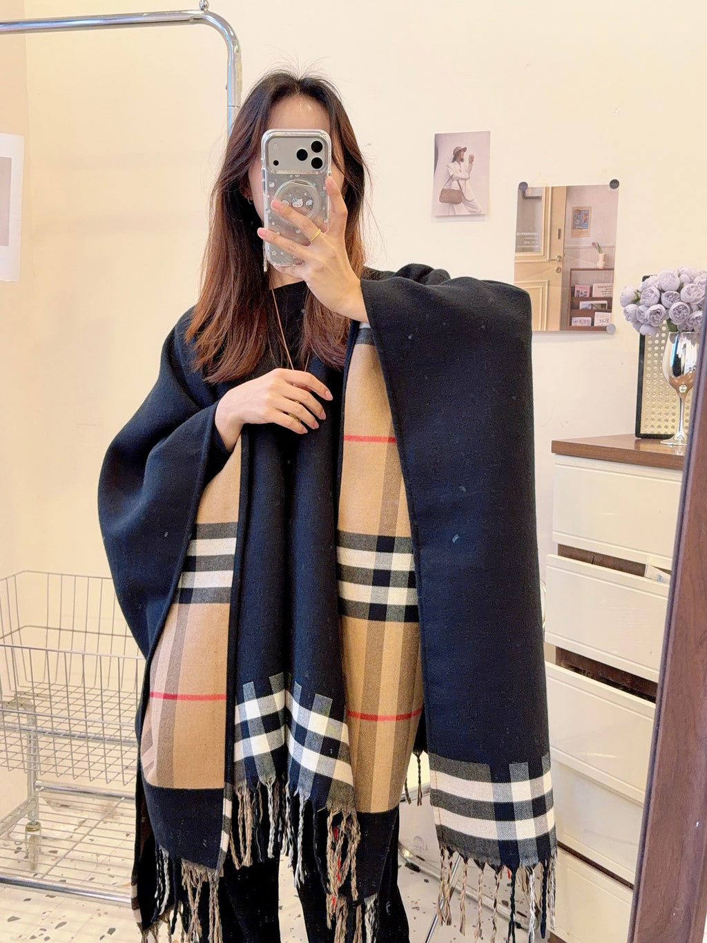 W1R86R55 Fashion cape