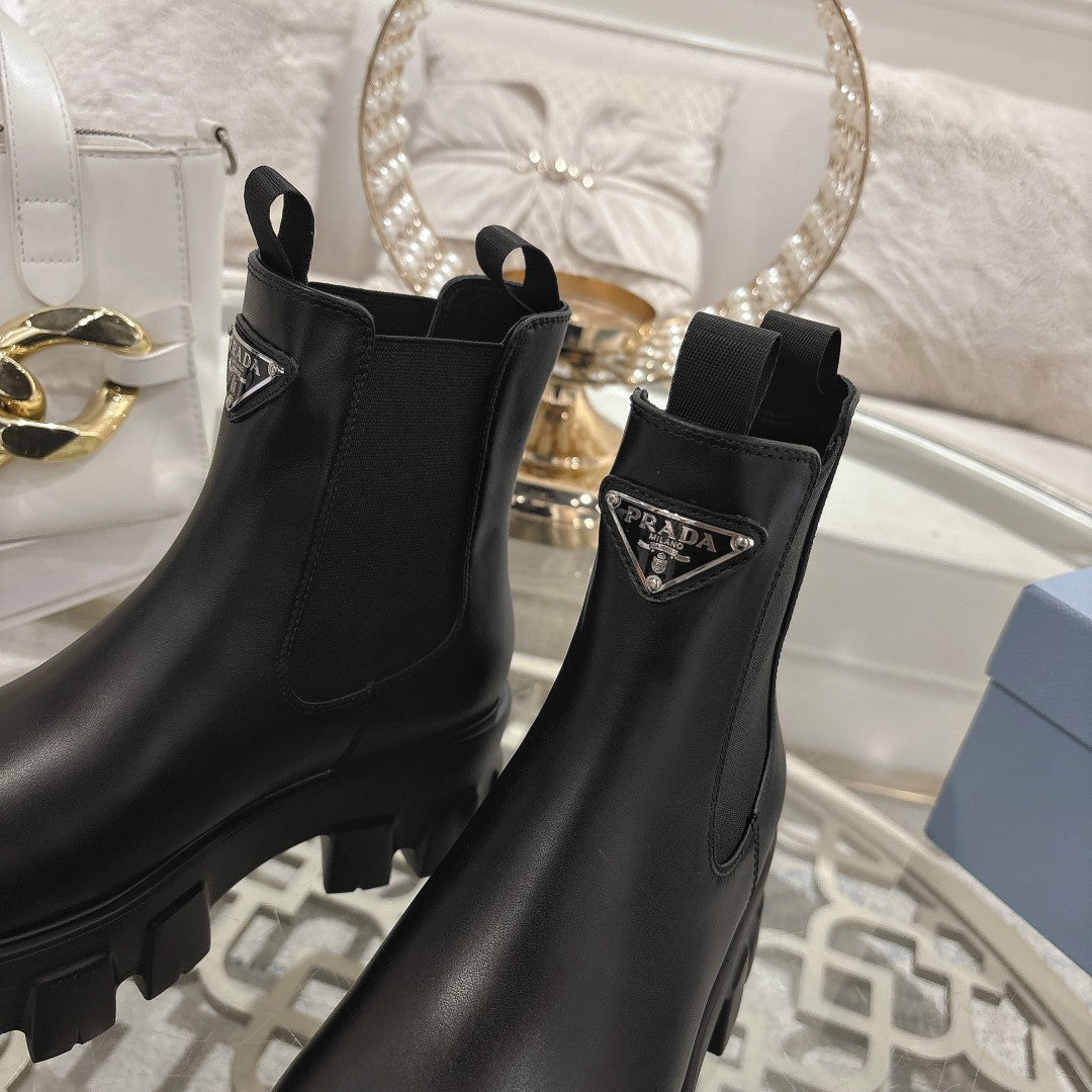 Z2P96P26 Popular high-quality shoes