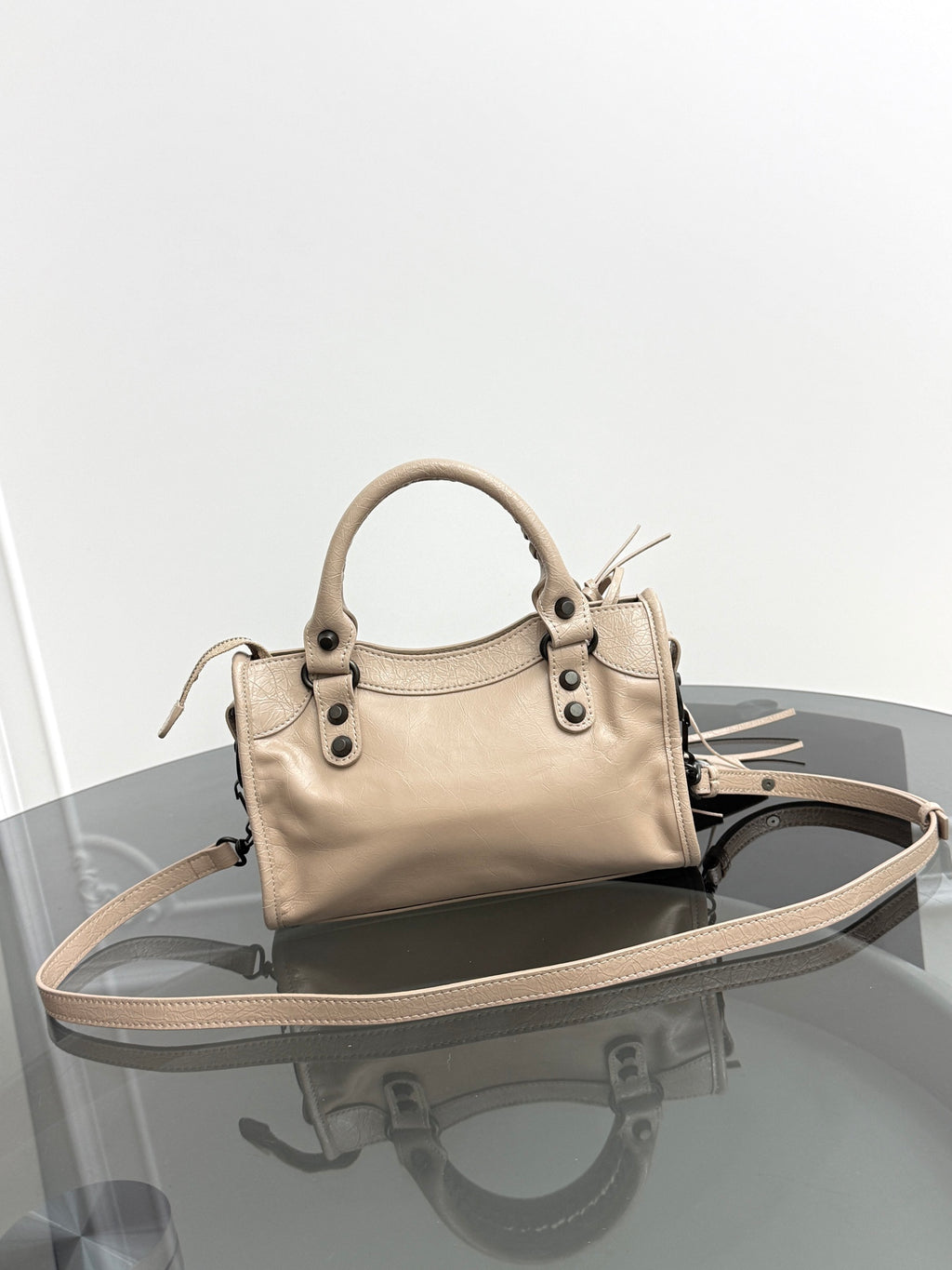 B1R106J4 Fashion leather bag