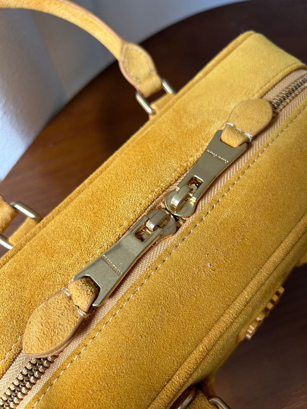 B1P46A148 Popular leather bags(27x12x9cm)