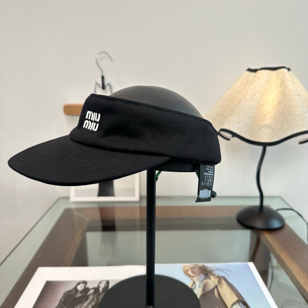 M1R76A9 Fashion hats