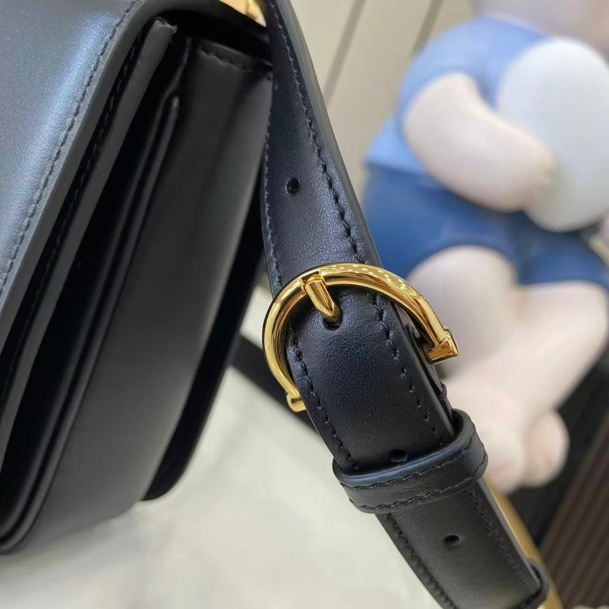 136PB110B Popular leather bag