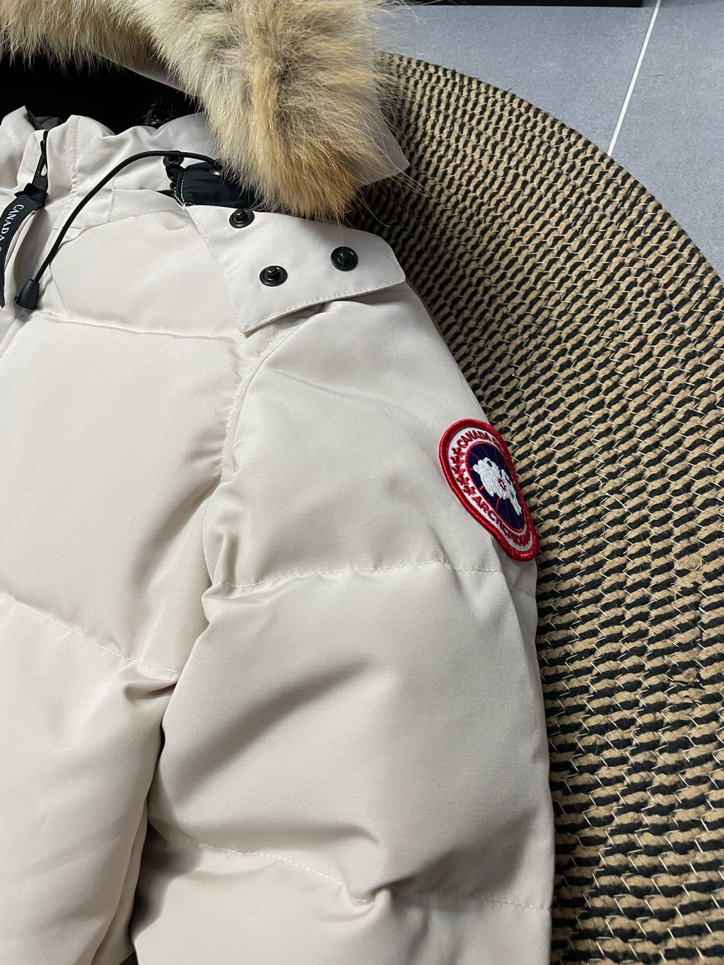 U3R106A2 Fashion down jacket