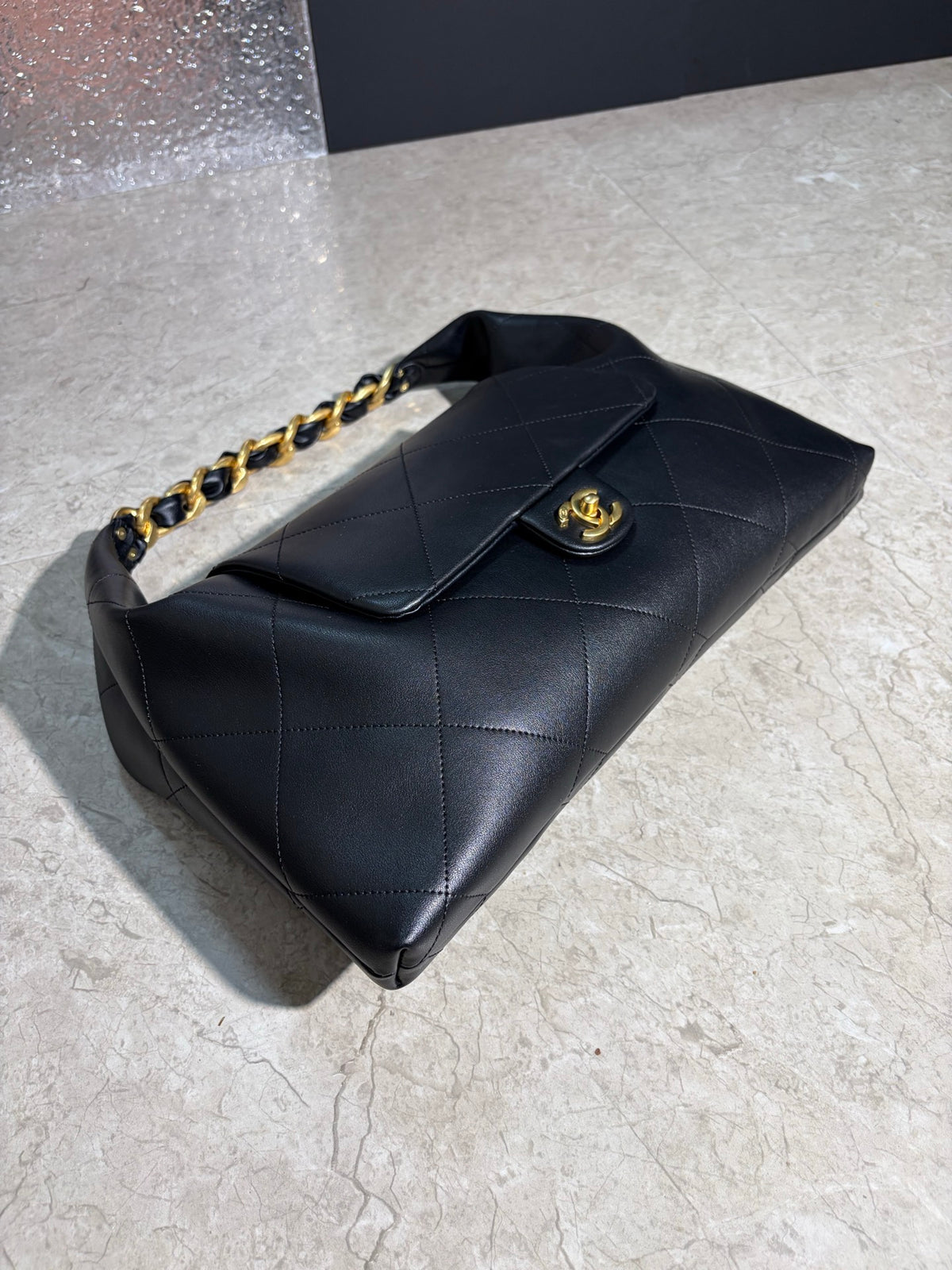 15RC146B Popular leather bag