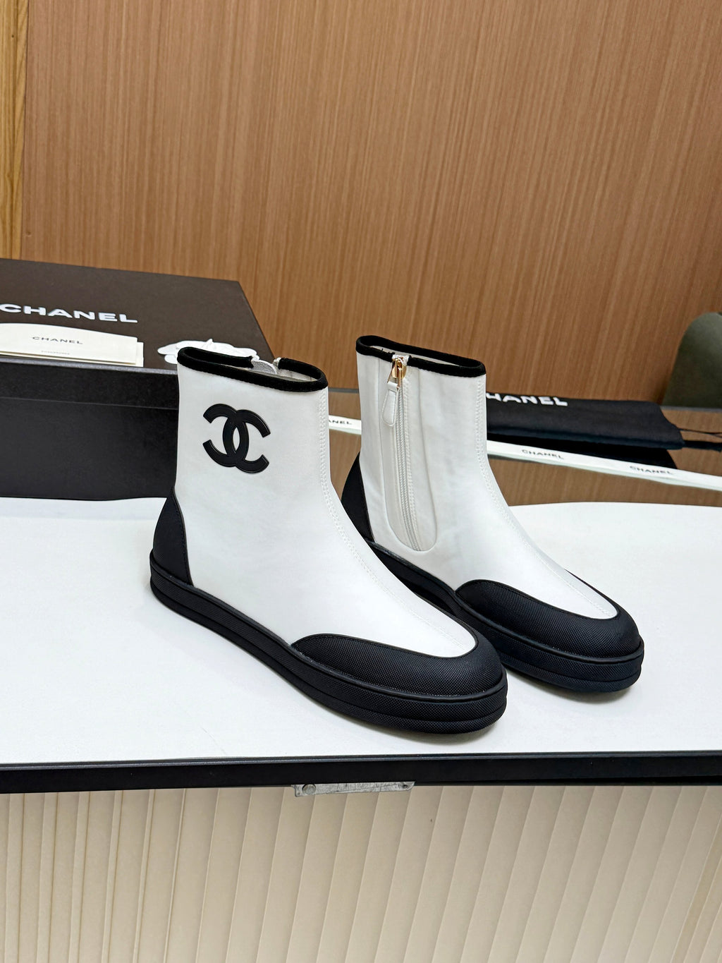 Z2P96C10 Popular high-quality shoes