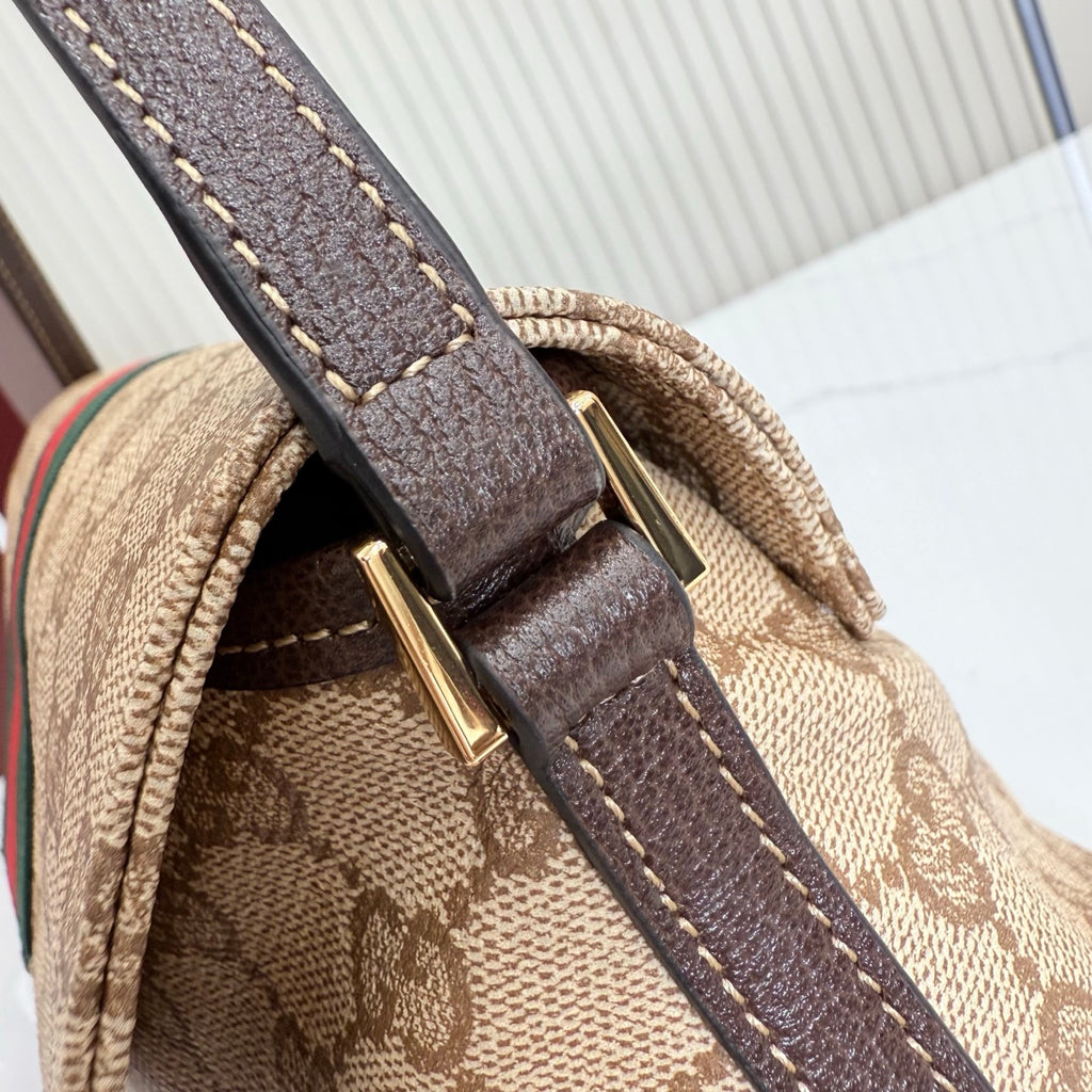 B1N67B13 Fashion bags