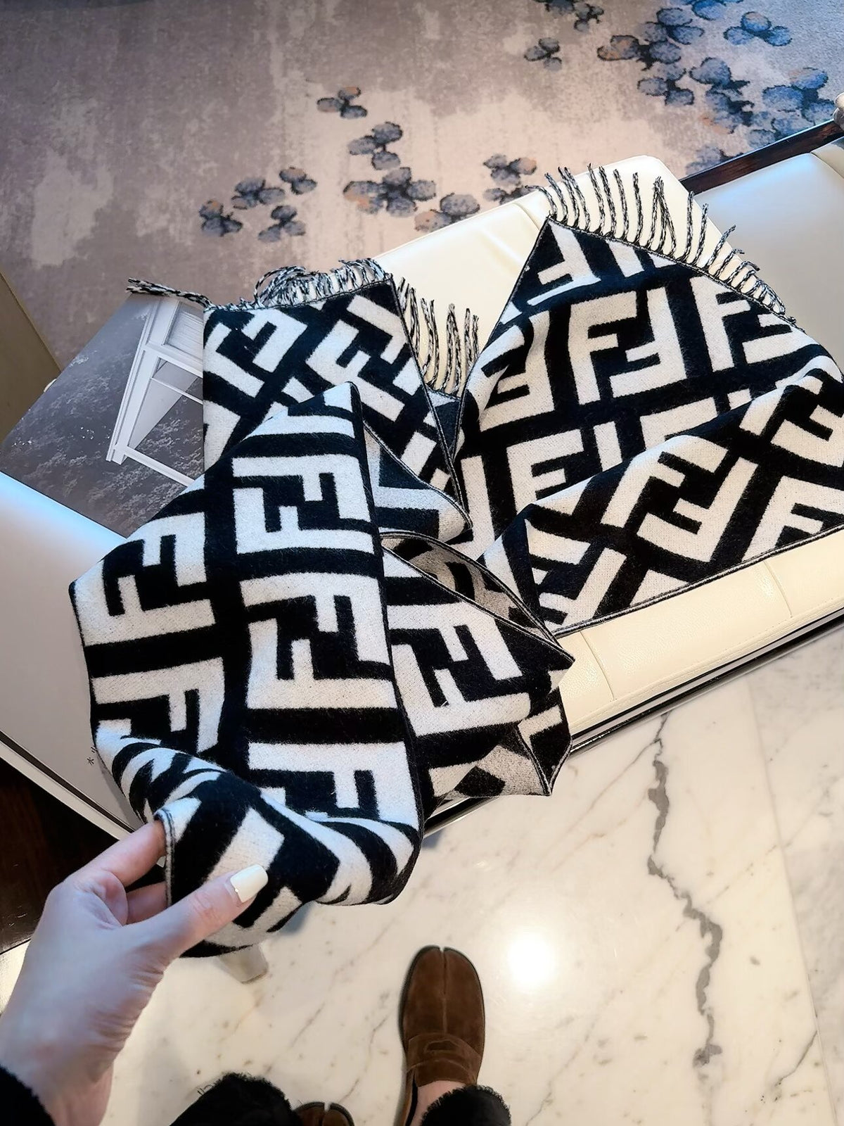 W1R86F98 Popular Winter Scarves