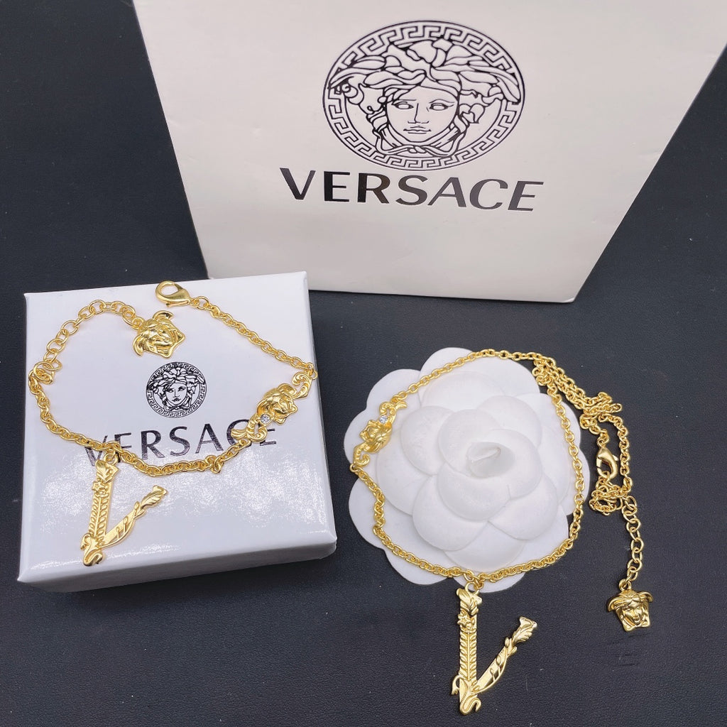 15QV145X Popular Necklace.Bracelet