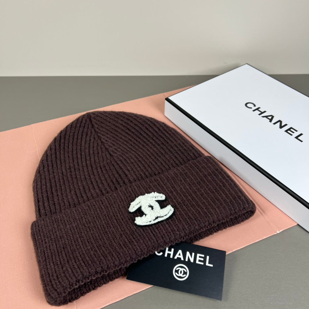 M1R96C33 Fashion hats
