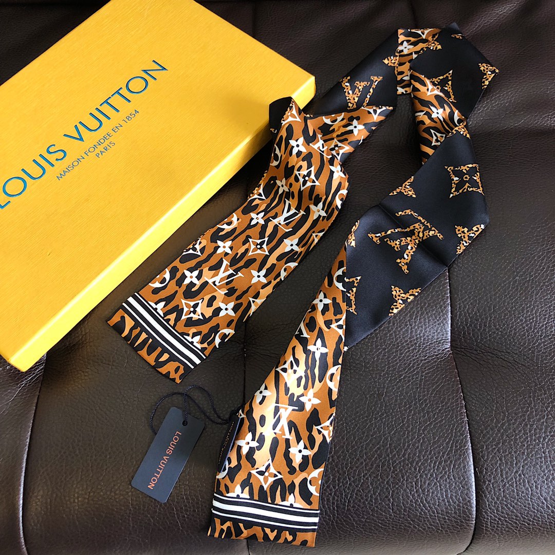 W1N86E3 Fashion Silk Scarve