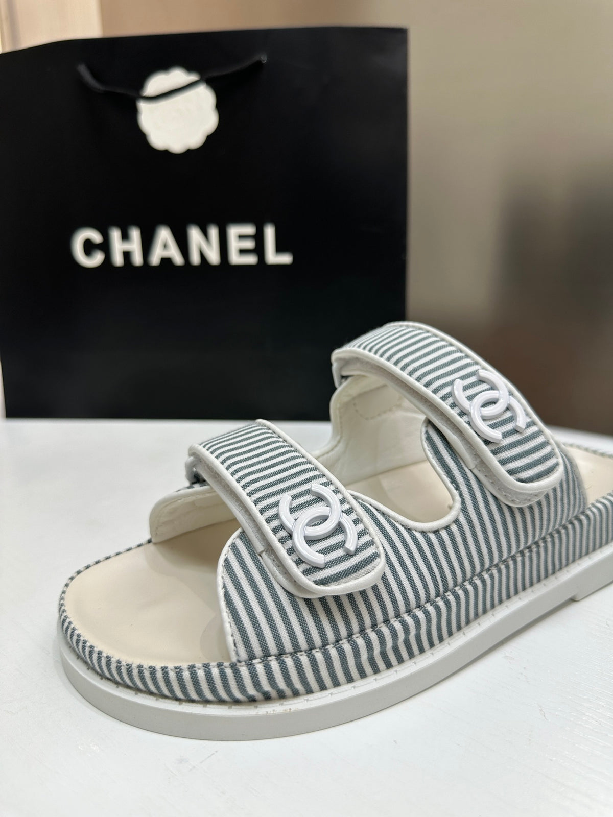145RC1Z Popular sandals