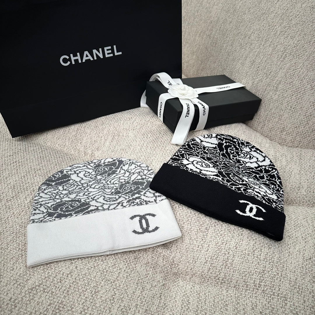 M1R86C10 Fashion hats