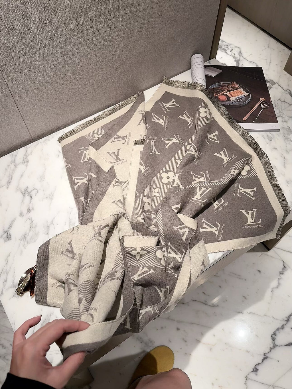W1R106E62 Fashion Winter Scarves