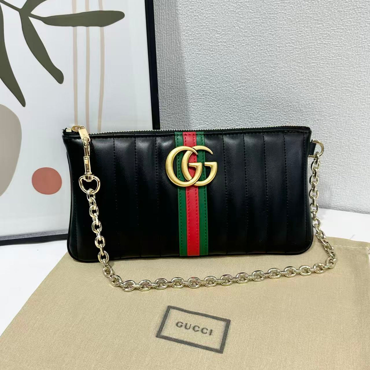 B1N96U33 Popular leather bag