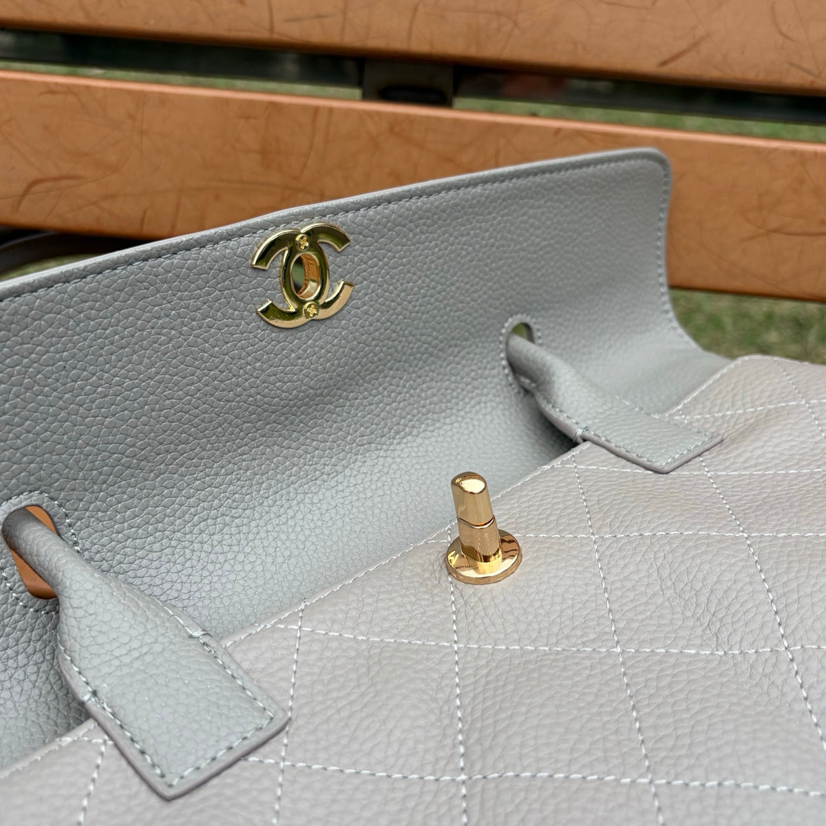 B1X66C4 Fashion leather bag