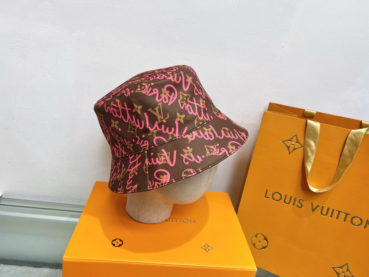M1R76E23 Popular double-sided hat that can be worn