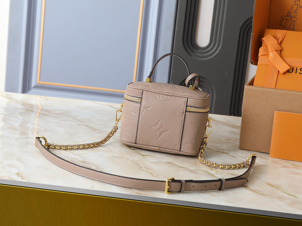 B1P76E2 Fashion leather bag