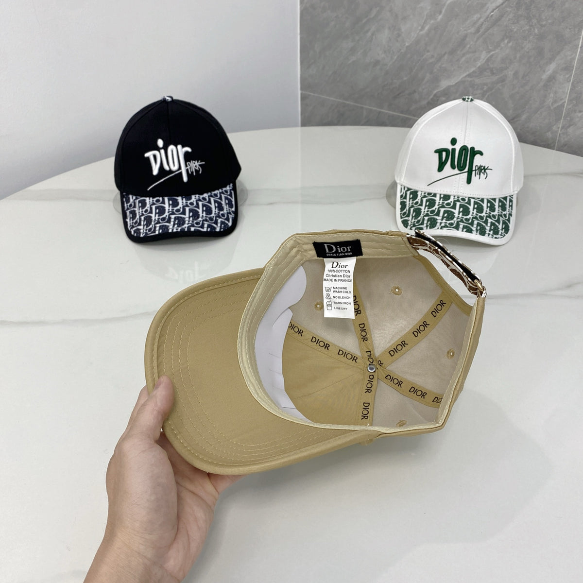 M1R86D123 Popular hats