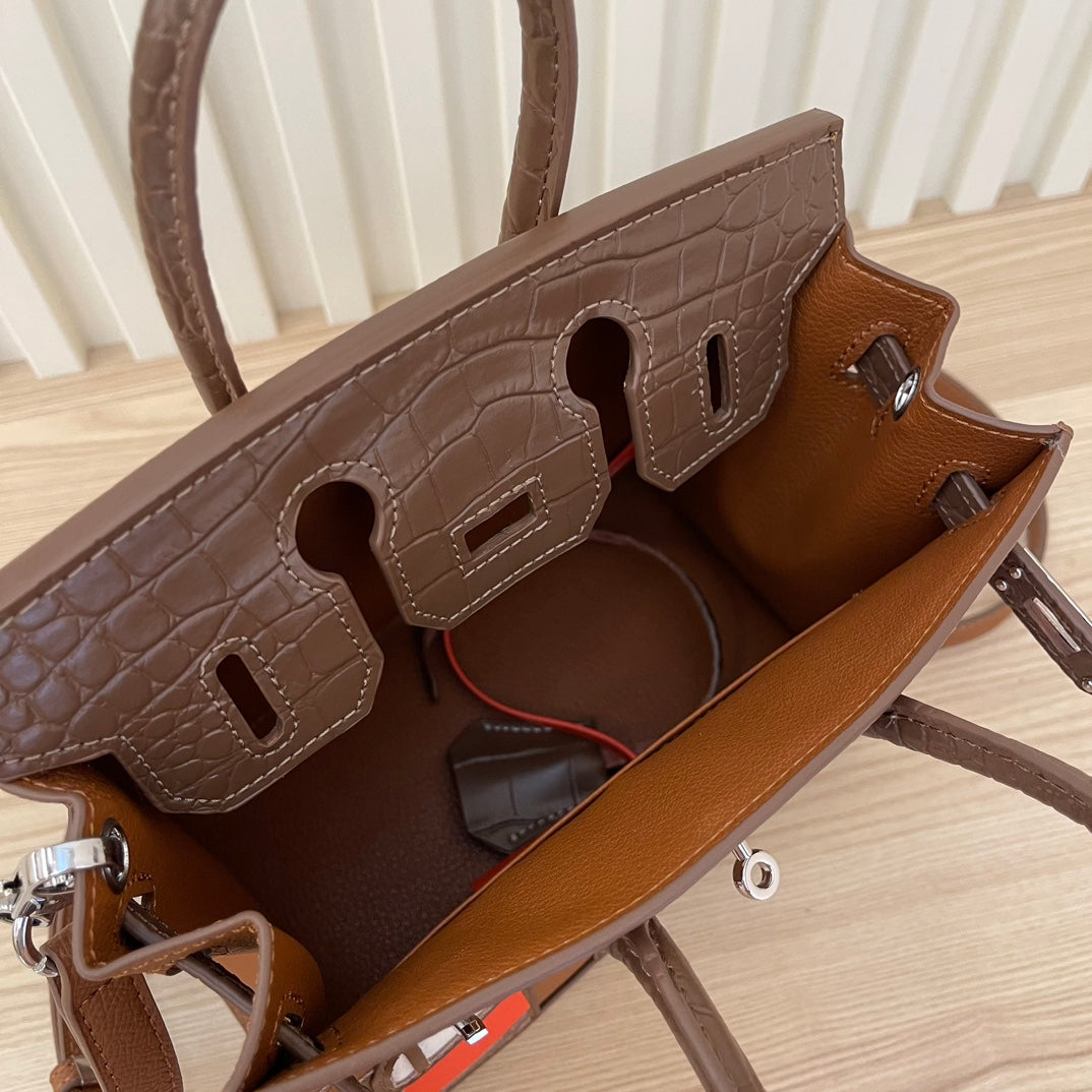 B1N106H7 Fashion leather bag