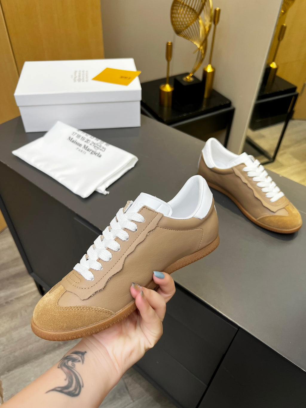 Z2X76A4 Popular high-quality leather shoes
