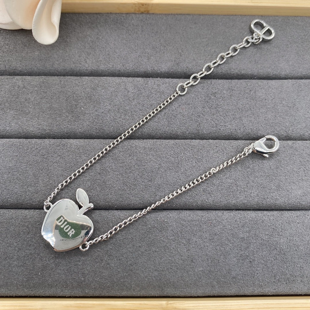 15QD52X Popular Necklace, Bracelets