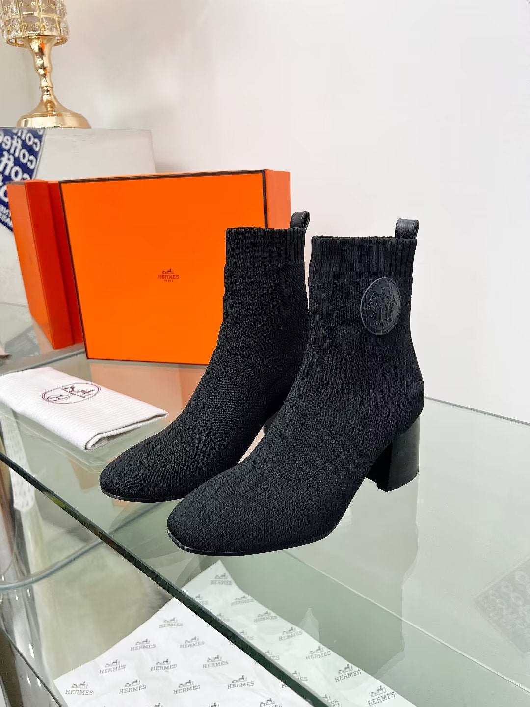 Z2P96H22 Fashion high-quality shoes