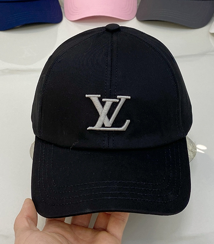 M1R86E129 Popular hats