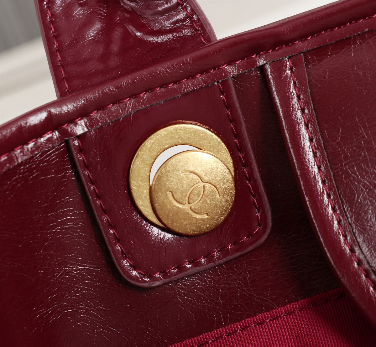 2XE349B Popular    leather bag 