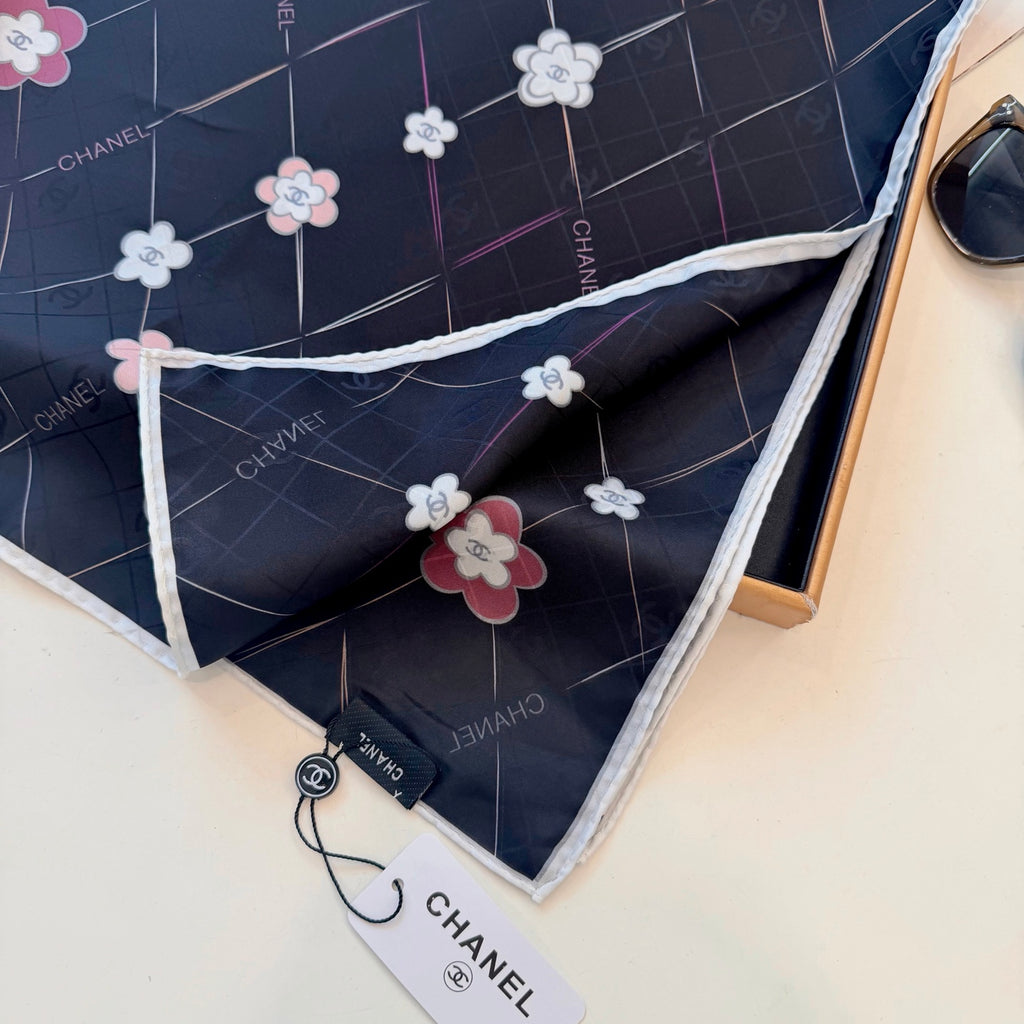 W1N76C1 Popular Silk Scarves
