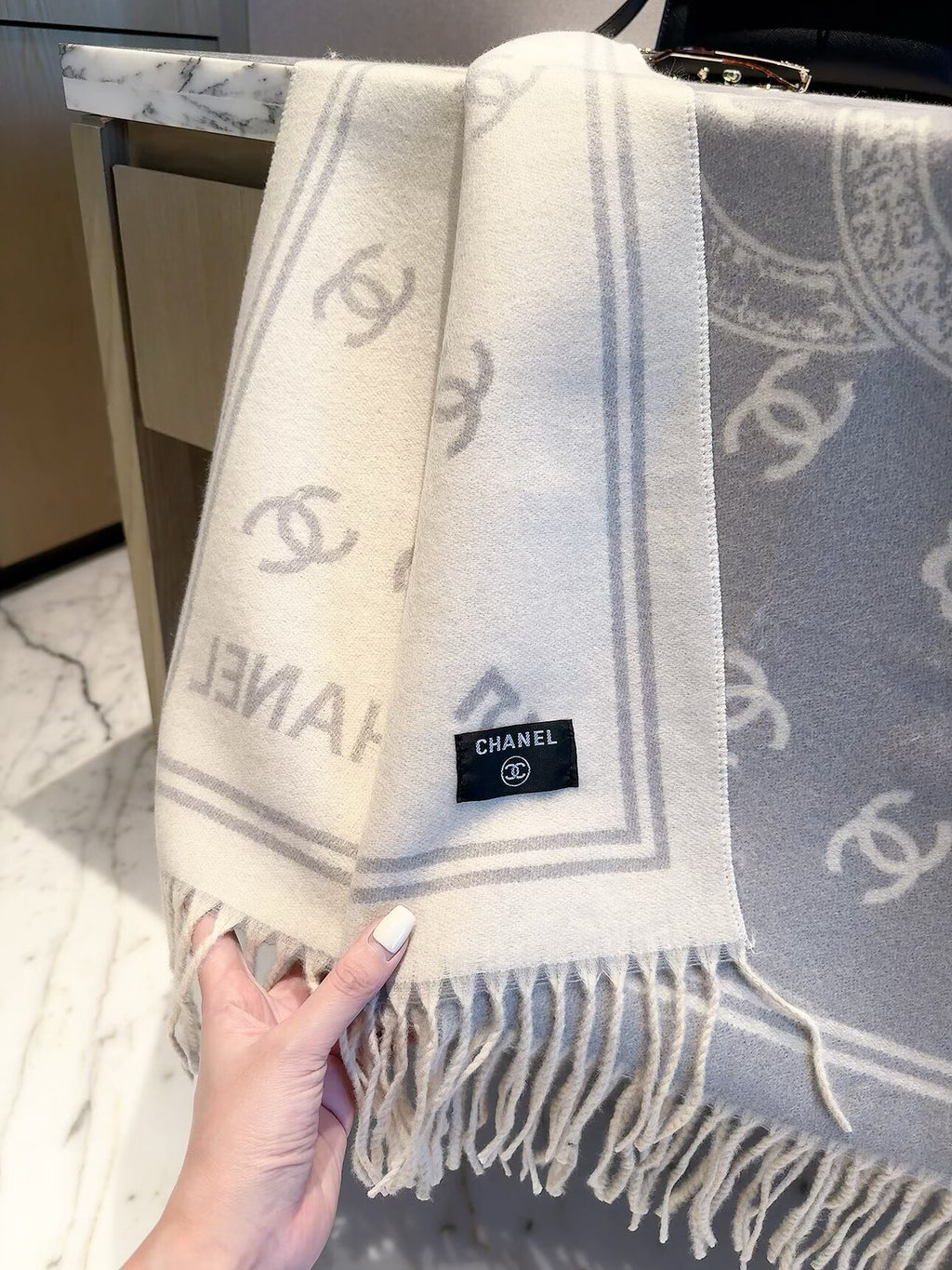 W1R96C125 Fashion Winter Scarves