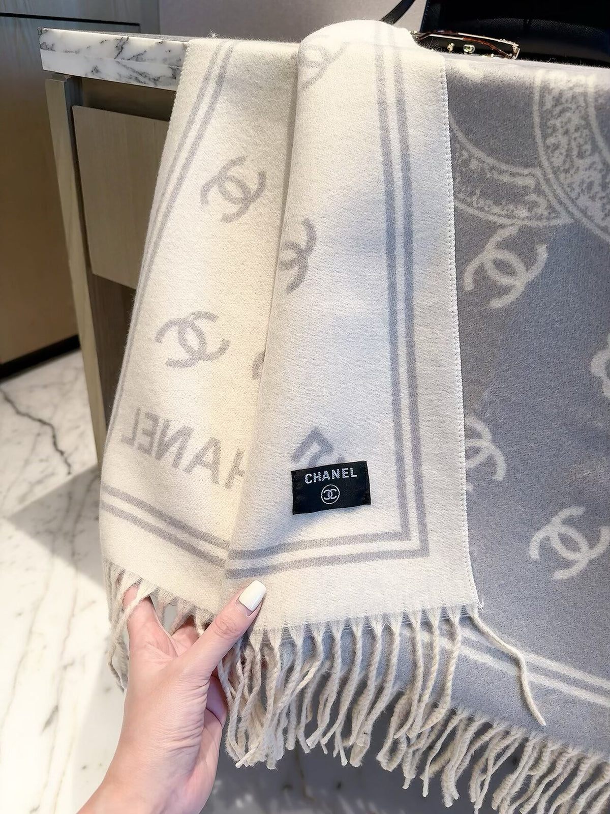 W1R96C125 Fashion Winter Scarves